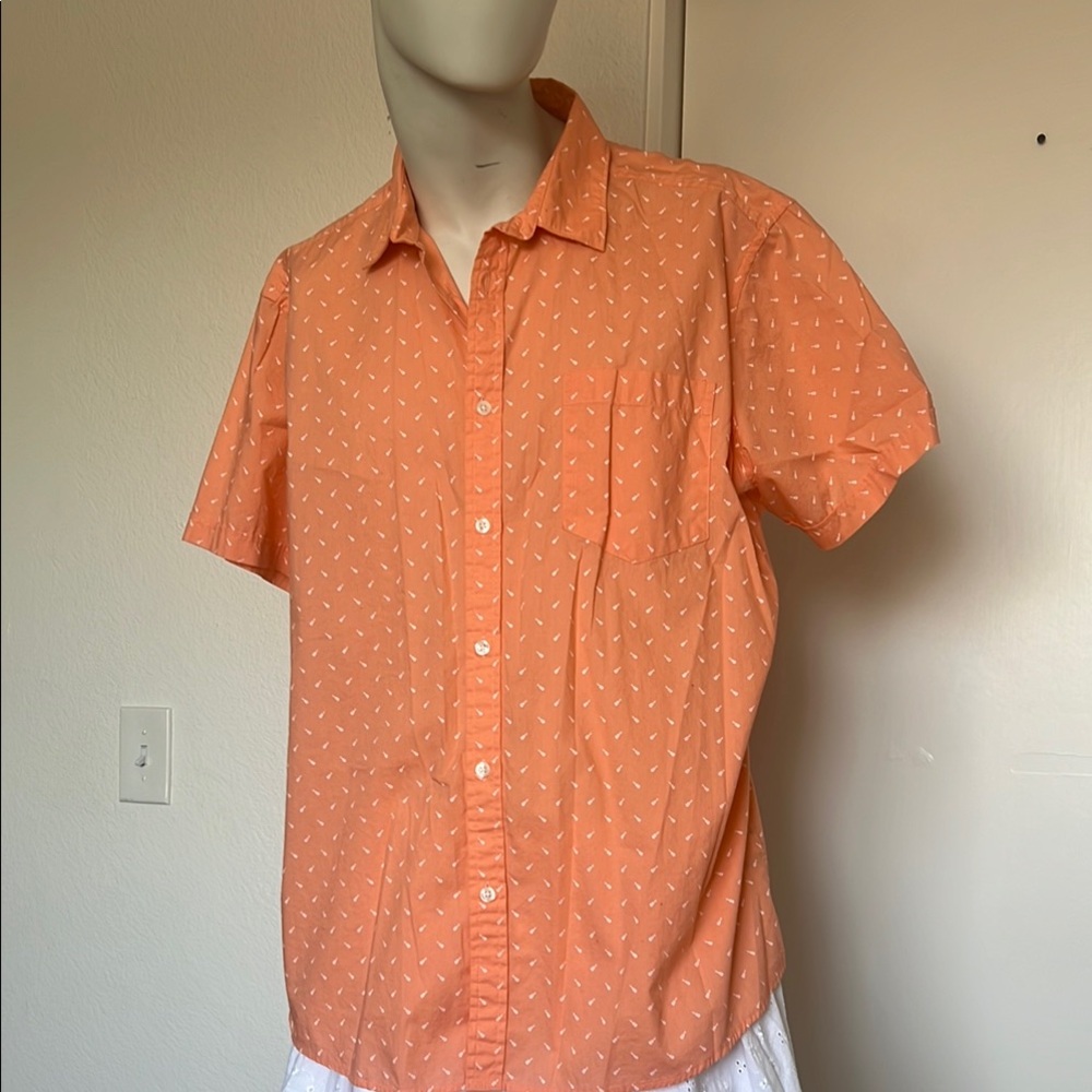 Apt9 Men's  Short Sleeve Shirt premier flex  size XL  guitar print slim fit.